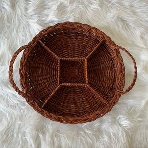 Vintage Round Divided Wicker Tray